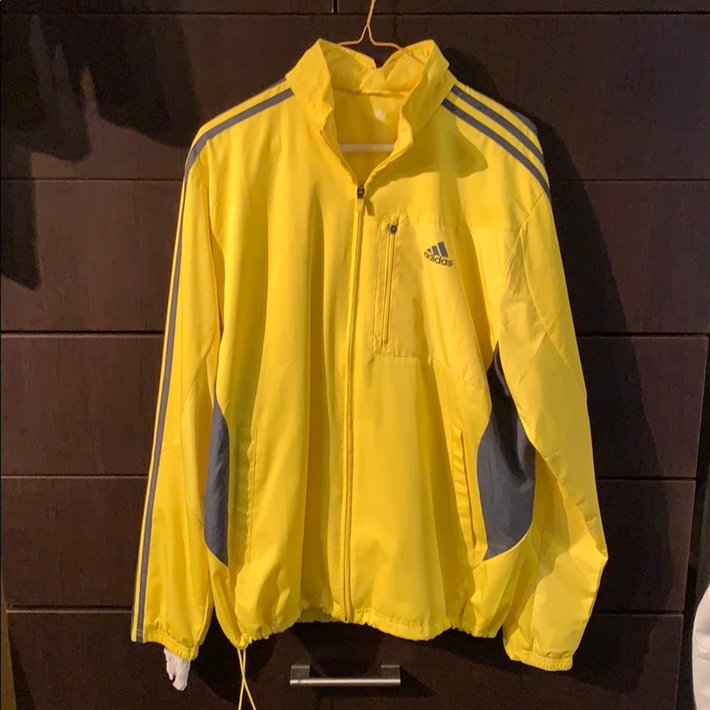 Adidas windbreaker (MENS size M)